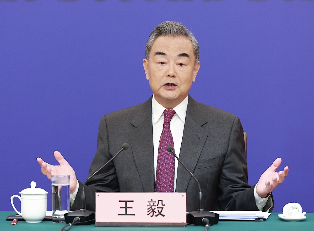 王毅就中国外交关系和对外政策答记者问 - 加拿大七天资讯网